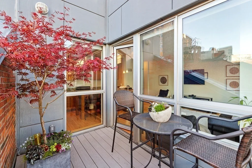 1 bed, 2 bath apartment for rent at 99-105 Broad Unit 7E, Waterfront