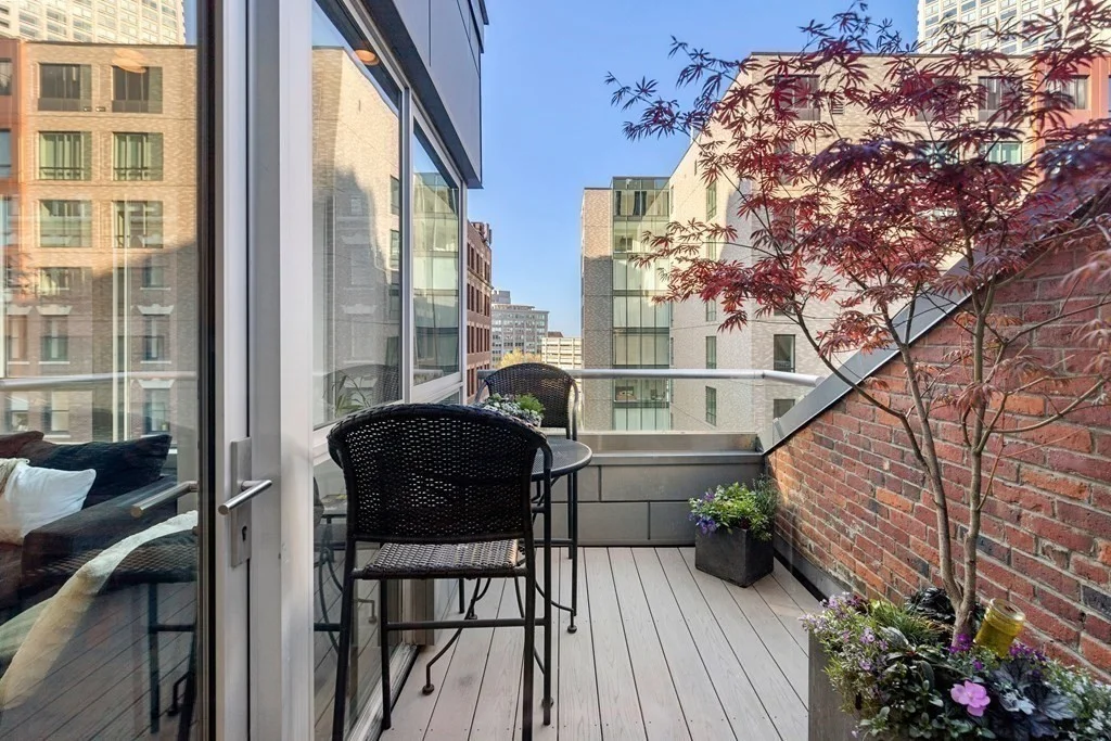 1 bed, 2 bath apartment for rent at 99-105 Broad Unit 7E, Waterfront — photo 17 of 21