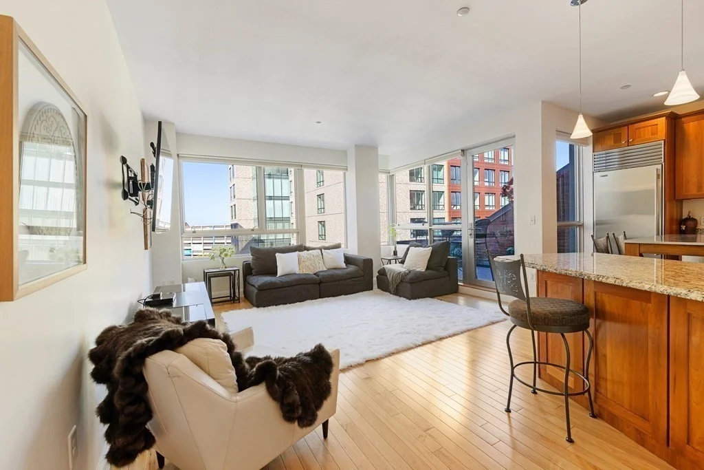 1 bed, 2 bath apartment for rent at 99-105 Broad Unit 7E, Waterfront — photo 5 of 21