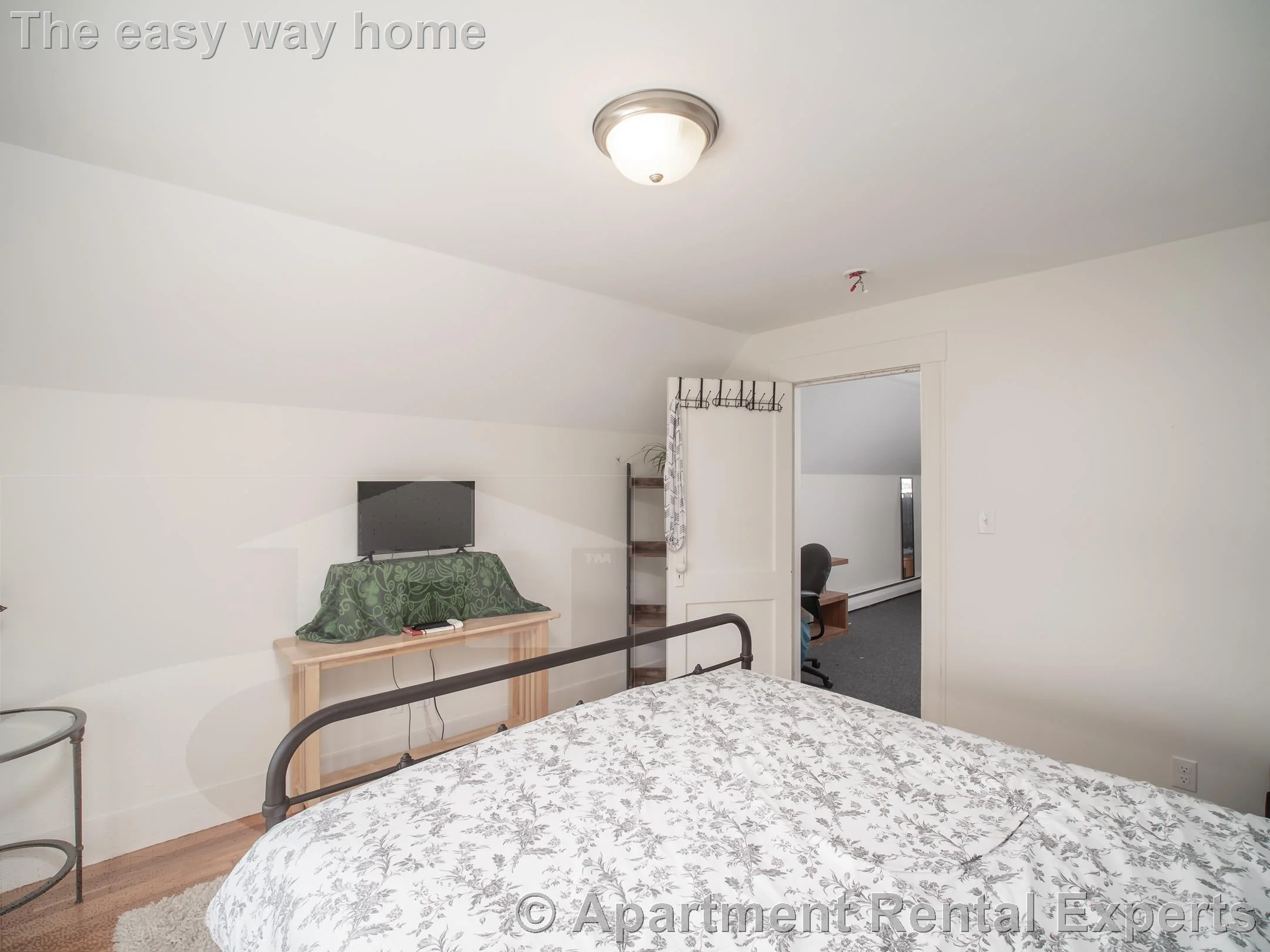 4 bed, 2 bath apartment for rent at 99 2nd St Unit 2, Wellington — photo 21 of 28