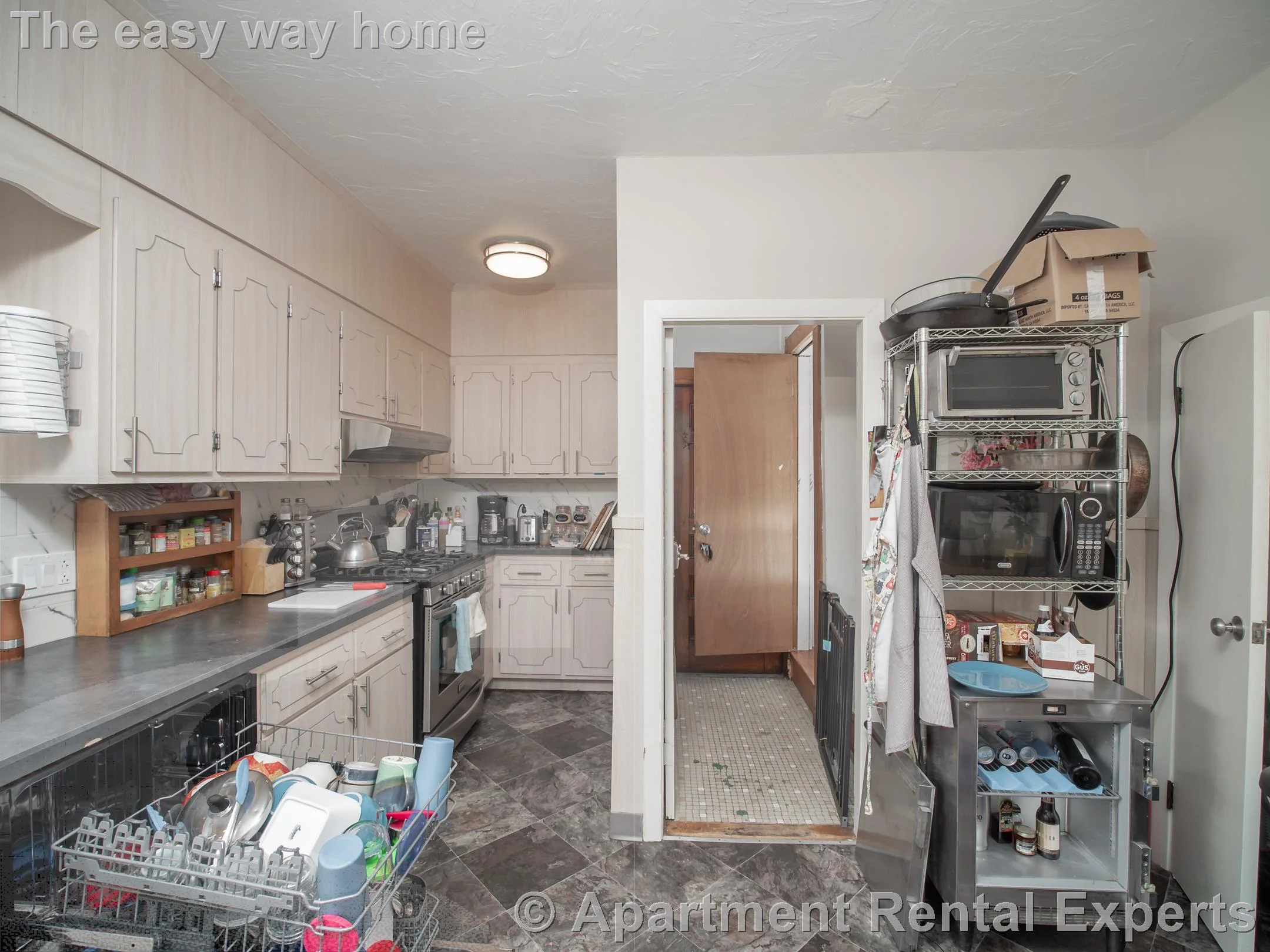 4 bed, 2 bath apartment for rent at 99 2nd St Unit 2, Wellington — photo 3 of 28