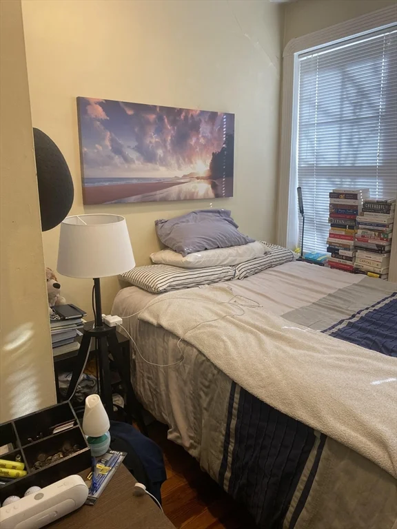 2 bed, 1 bath apartment for rent at 99.5 Myrtle St Unit 4, Beacon Hill — photo 5 of 5