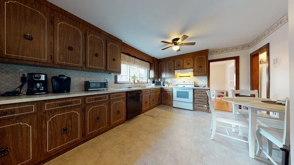 3 bed, 1 bath apartment for rent at 99 Barnes Unit 2, East Boston — photo 8 of 17