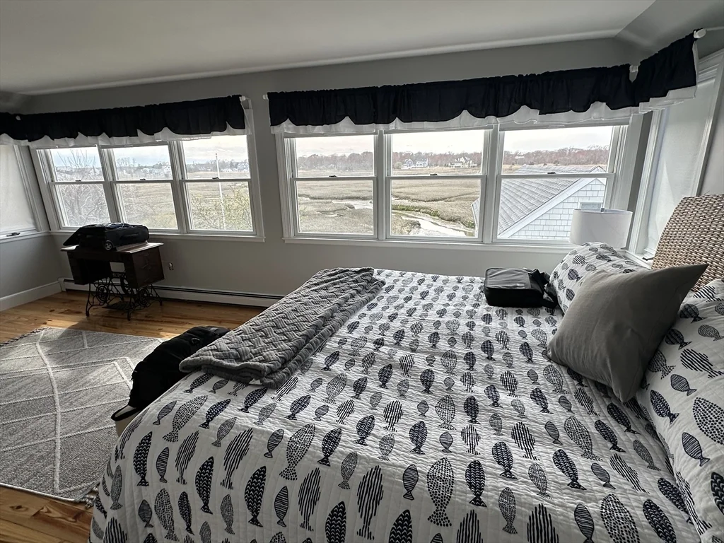 5 bed, 3 bath apartment for rent at 99 Bay Avenue (Weekly Summer Rent, Green Harbor — photo 21 of 30