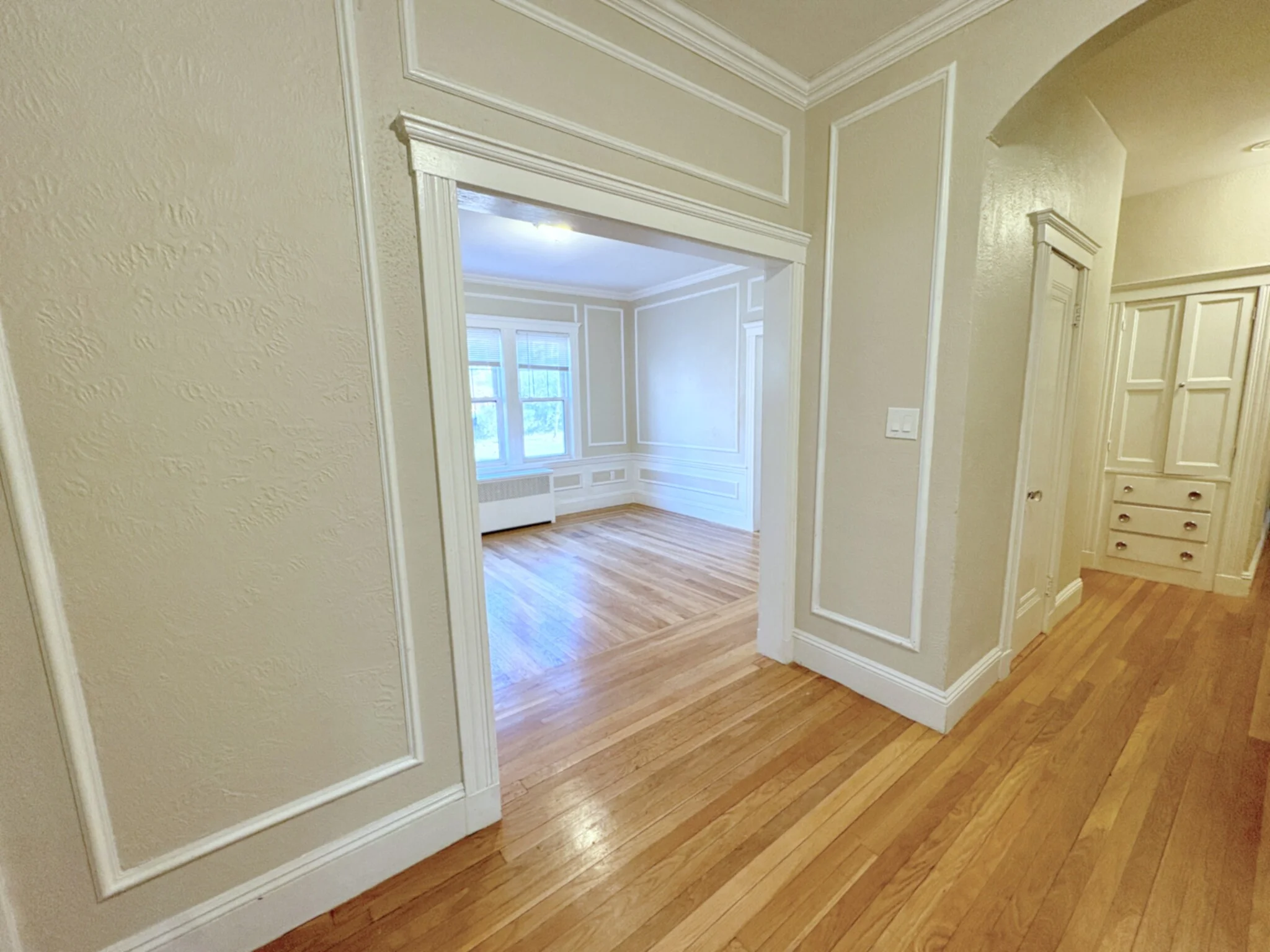 3 bed, 1.5 bath apartment for rent at 99 Beals St, Coolidge Corner — photo 9 of 29