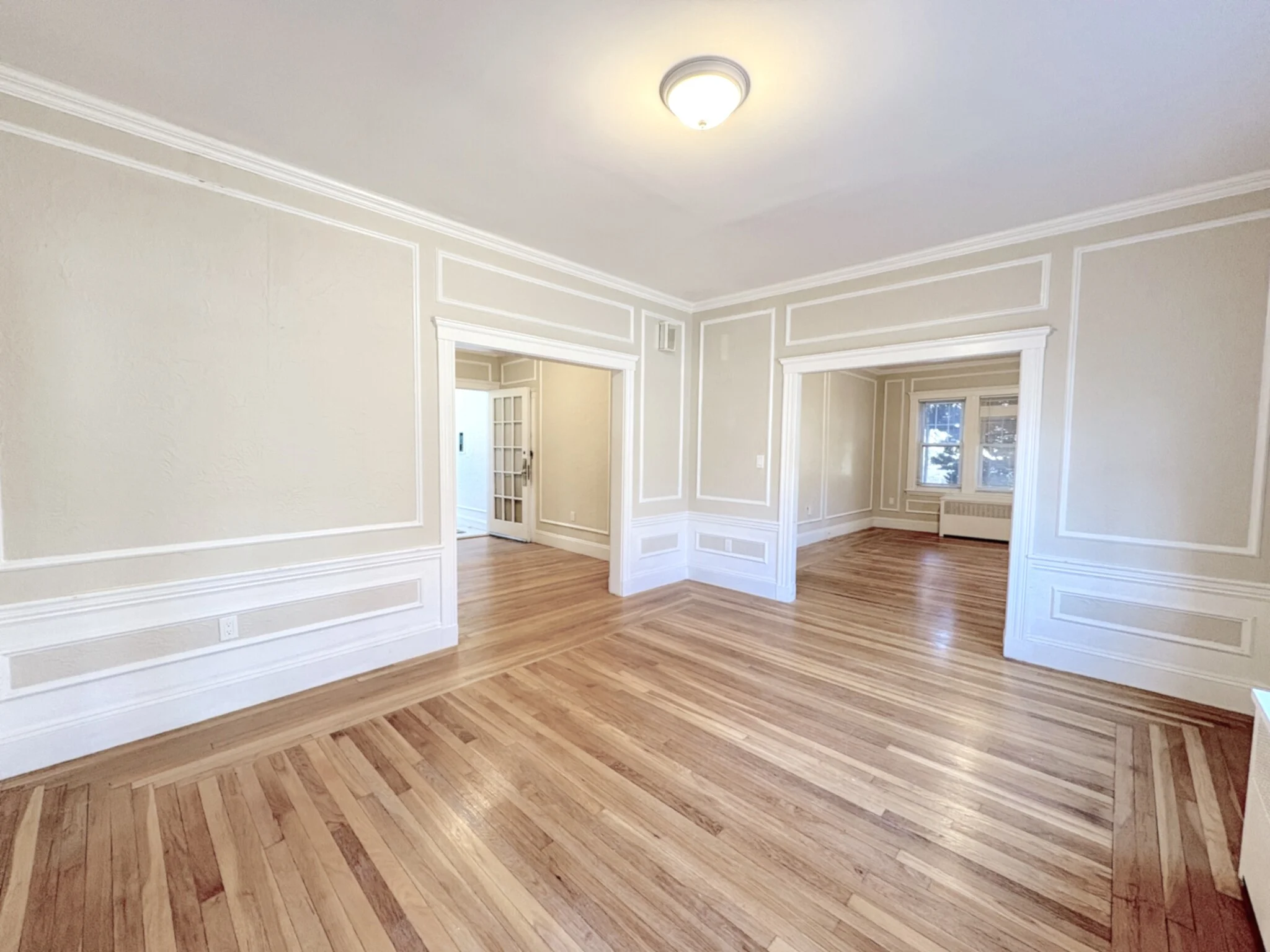 3 bed, 1.5 bath apartment for rent at 99 Beals St, Coolidge Corner — photo 1 of 29