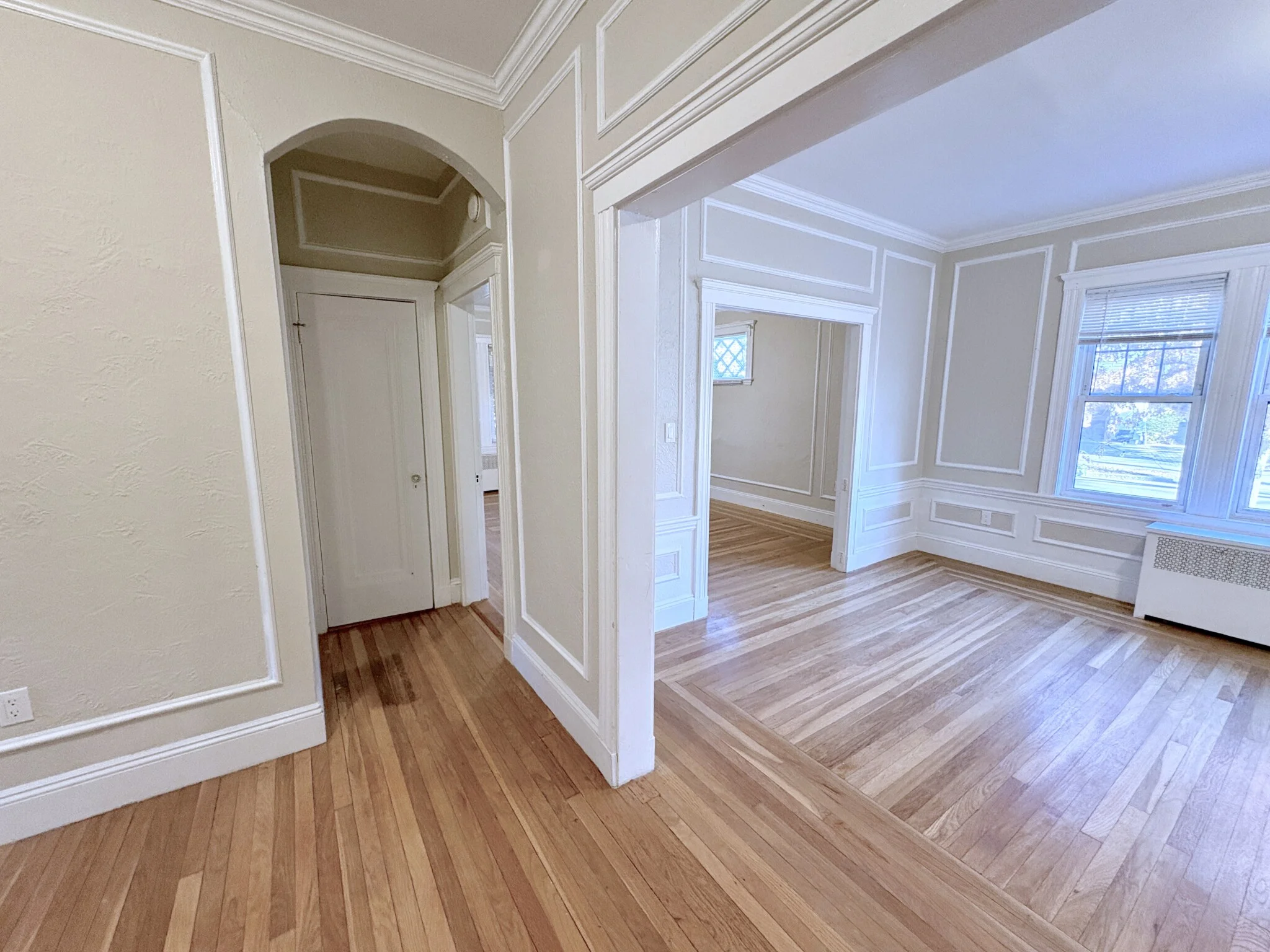 3 bed, 1.5 bath apartment for rent at 99 Beals St, Coolidge Corner — photo 10 of 29
