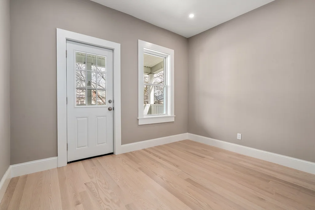 2 bed, 1 bath apartment for rent at 99 Beech St Unit 2, Belmont — photo 8 of 17