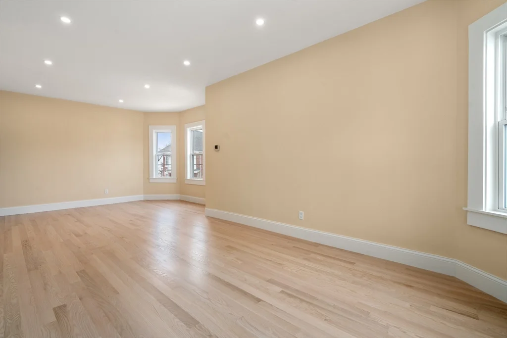 2 bed, 1 bath apartment for rent at 99 Beech St Unit 2, Belmont — photo 7 of 17