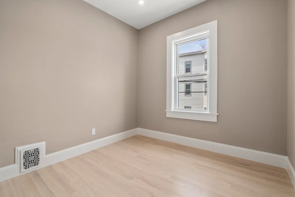 2 bed, 1 bath apartment for rent at 99 Beech St Unit 2, Belmont — photo 9 of 17