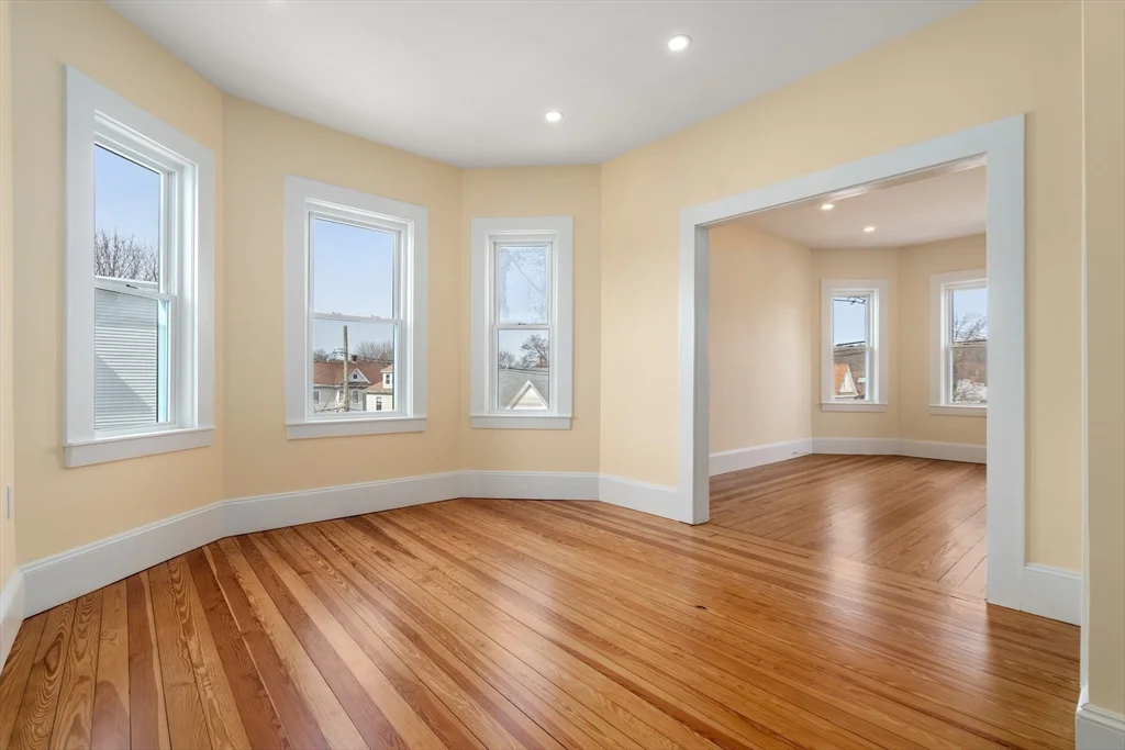 3 bed, 1 bath apartment for rent at 99 Beech St Unit 3, Belmont — photo 7 of 17