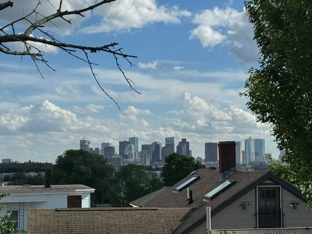 3 bed, 1 bath apartment for rent at 99 Bellingham St Unit 1, Chelsea — photo 2 of 9