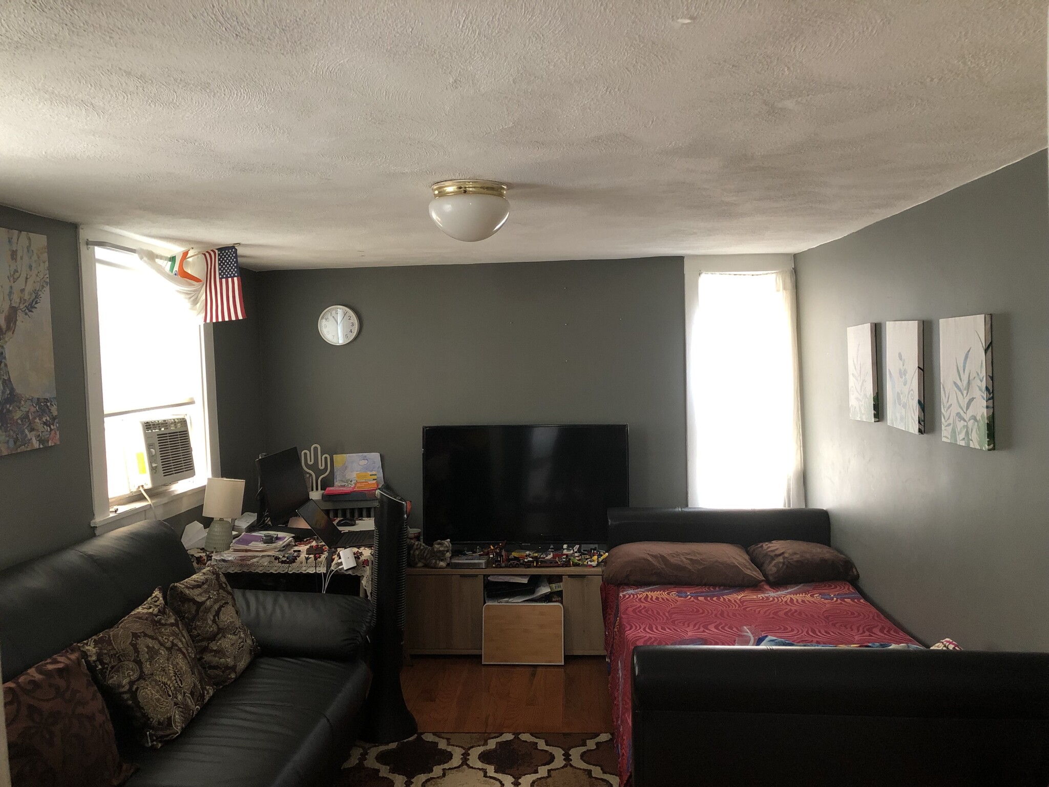 2 bed, 1 bath apartment for rent at 99 Boylston St Unit 3, Boylston Street — photo 4 of 7