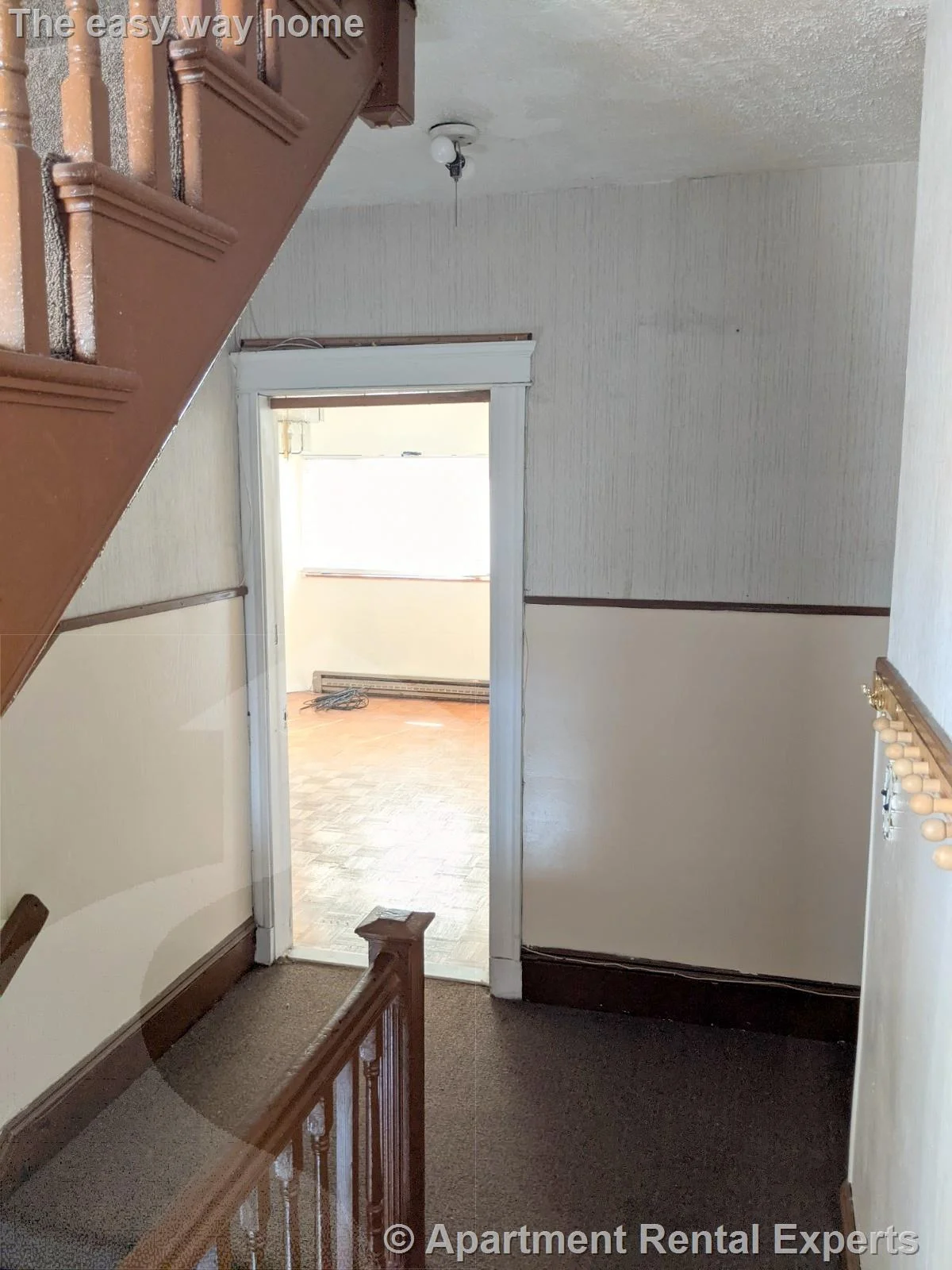 4 bed, 1 bath apartment for rent at 99 Central St Unit 2, Spring Hill — photo 13 of 26