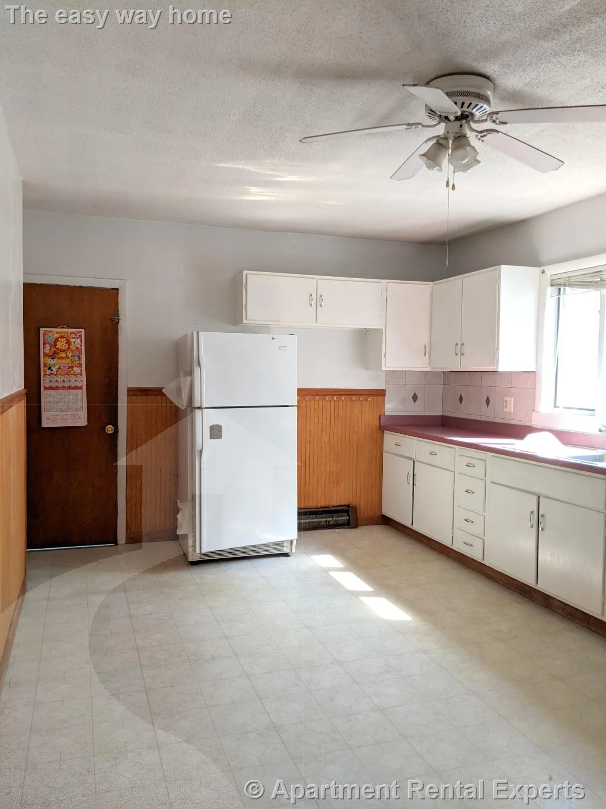 4 bed, 1 bath apartment for rent at 99 Central St Unit 2, Spring Hill — photo 10 of 26