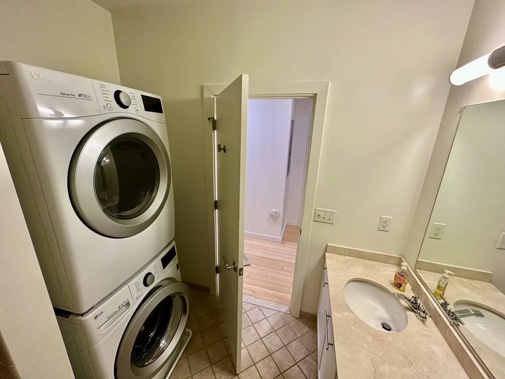 2 bed, 2 bath apartment for rent at 99 Chestnut Hill Ave Unit 316, Brighton — photo 39 of 42