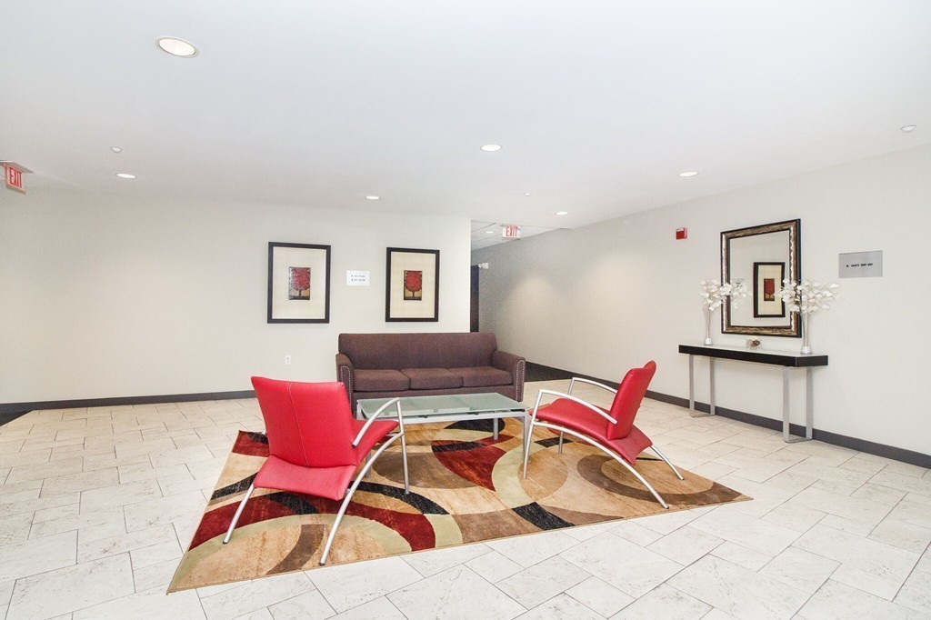 2 bed, 1 bath apartment for rent at 99 Chestnut Hill Ave Unit 320, Brighton — photo 9 of 12