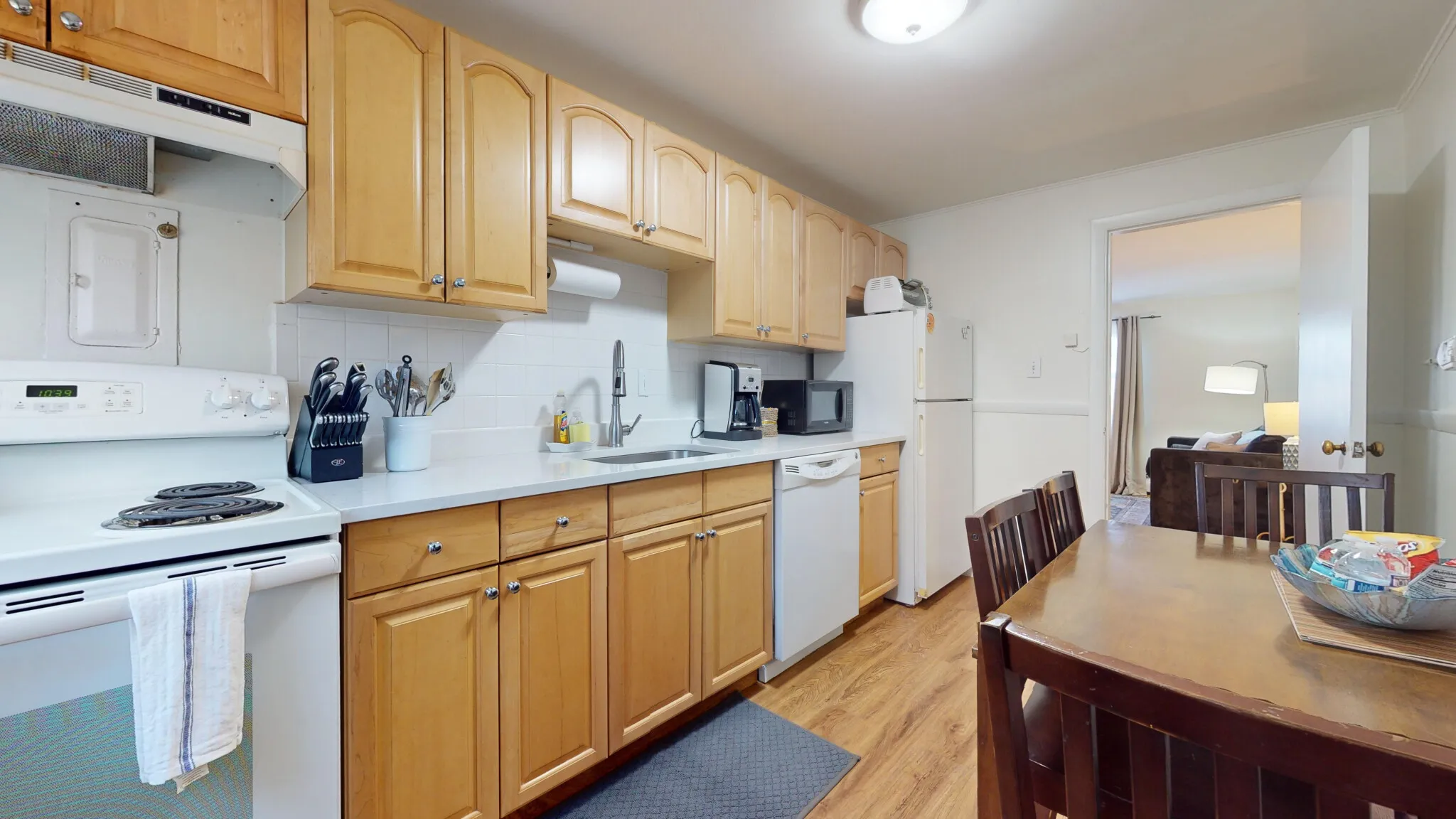1 bed, 1 bath apartment for rent at 99 Chestnut St Unit 5, Boylston Street — photo 9 of 18