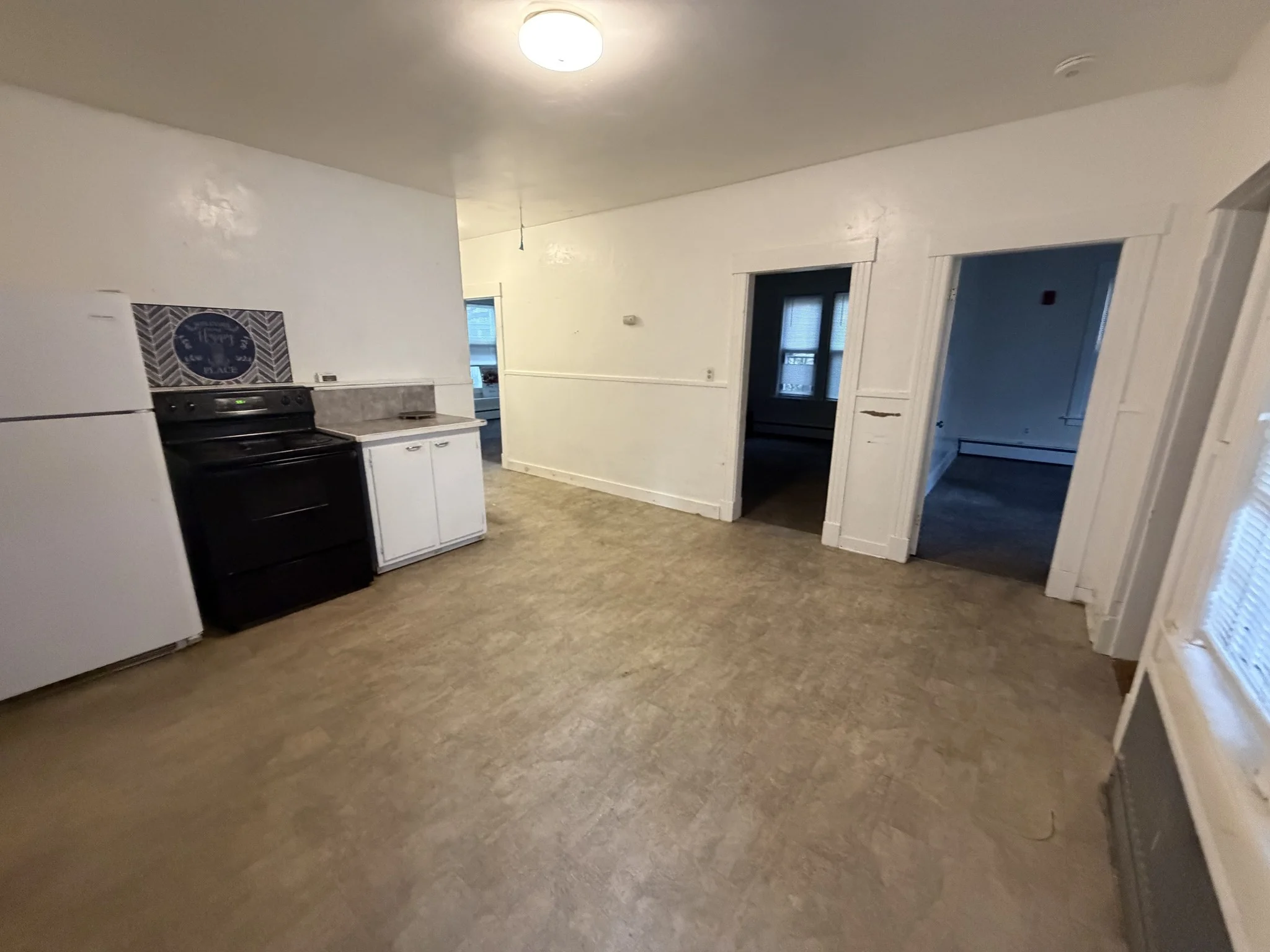 2 bed, 1 bath apartment for rent at 99 Cross St Unit 2R, Southbridge