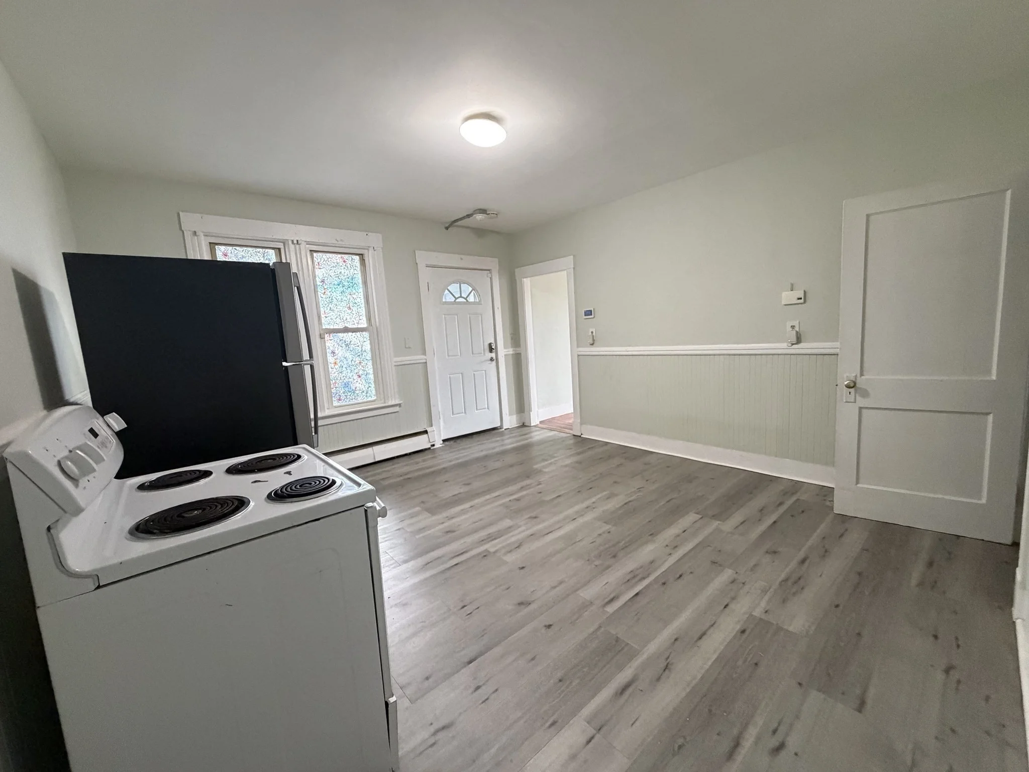 2 bed, 1 bath apartment for rent at 99 Cross St Unit 3F, Southbridge — photo 5 of 13
