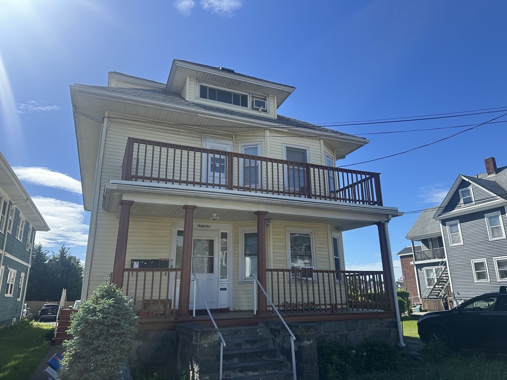 2 bed, 1 bath apartment for rent at 99 E Squantum St Unit 3, Quincy