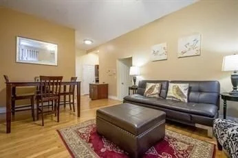2 bed, 1 bath apartment for rent at 99 East Brookline St Unit 2, South End — photo 3 of 11