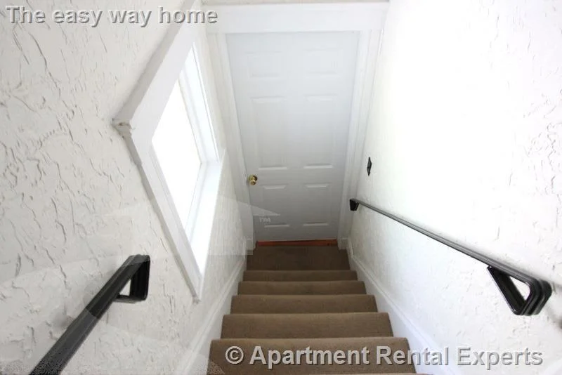 4 bed, 1 bath apartment for rent at 99 Electric Ave Unit 2, Davis Square — photo 31 of 32