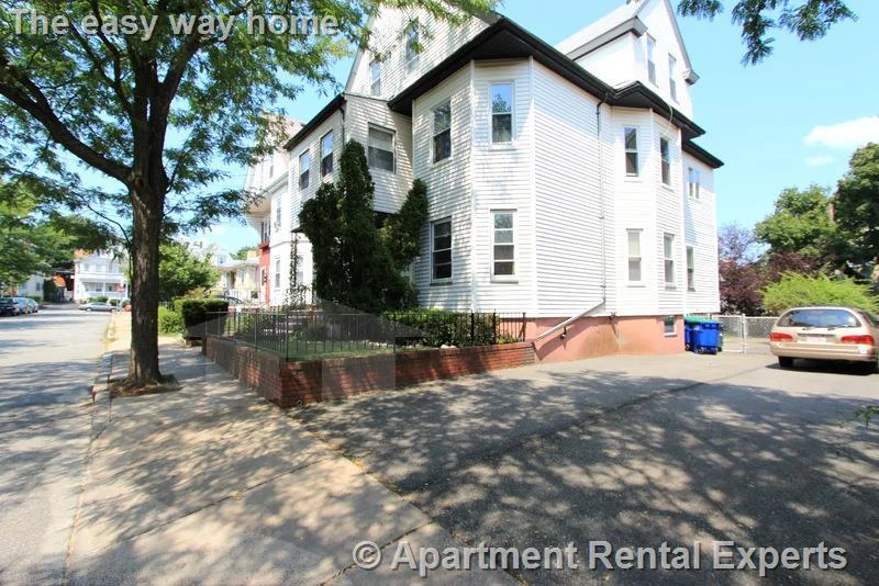 4 bed, 1 bath apartment for rent at 99 Electric Ave Unit 2, Davis Square — photo 28 of 32
