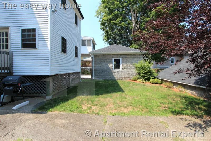 4 bed, 1 bath apartment for rent at 99 Electric Ave Unit 2, Davis Square — photo 30 of 32