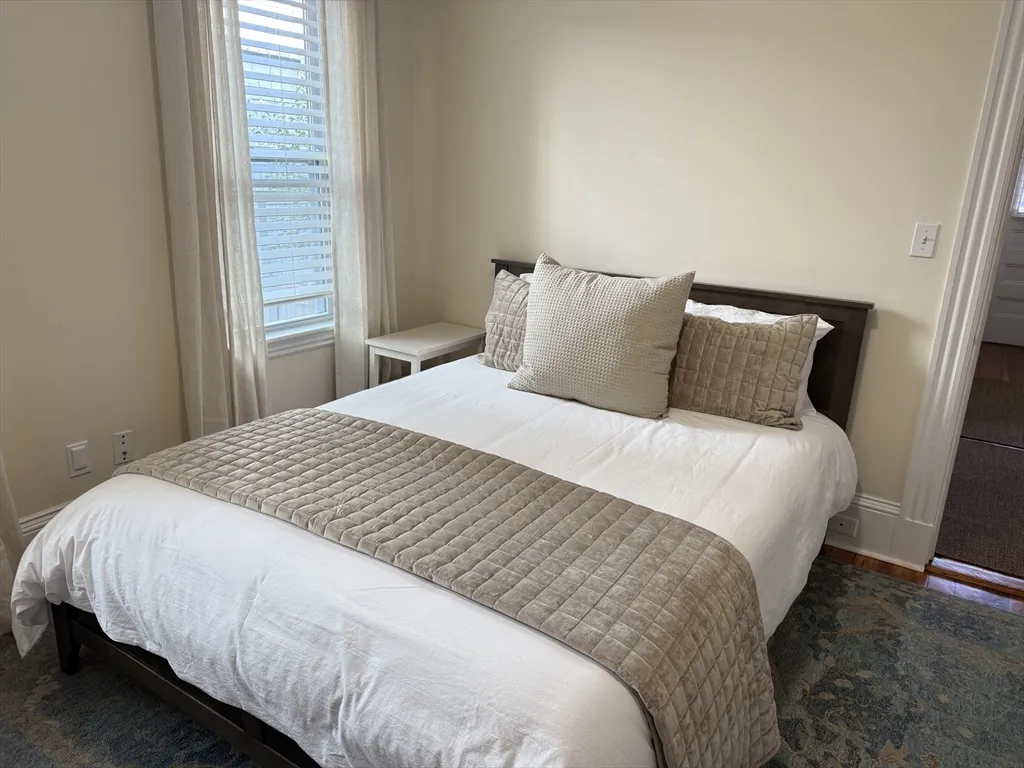 3 bed, 2 bath apartment for rent at 99 Fayerweather Unit 99, West Cambridge — photo 9 of 18