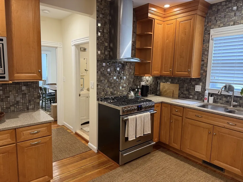 3 bed, 2 bath apartment for rent at 99 Fayerweather Unit 99, West Cambridge — photo 7 of 18