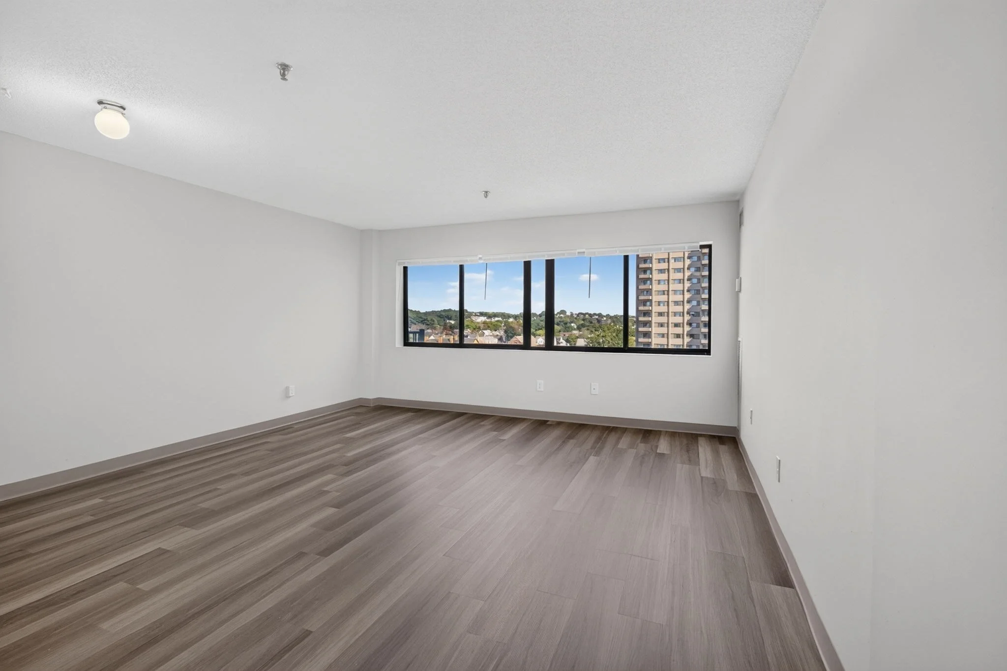 2 bed, 1 bath apartment for rent at 99 Florence St Unit 609, Malden — photo 34 of 42