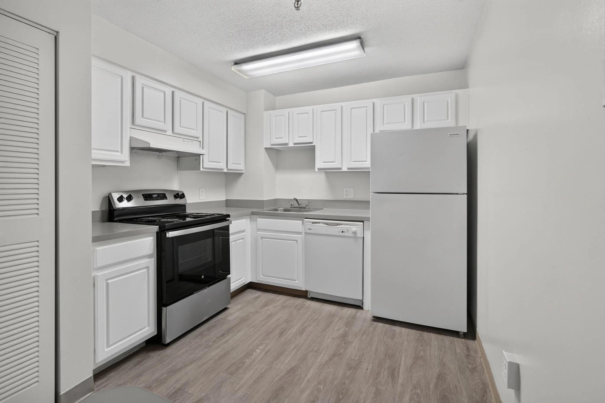 2 bed, 1 bath apartment for rent at 99 Florence St Unit 609, Malden — photo 28 of 42