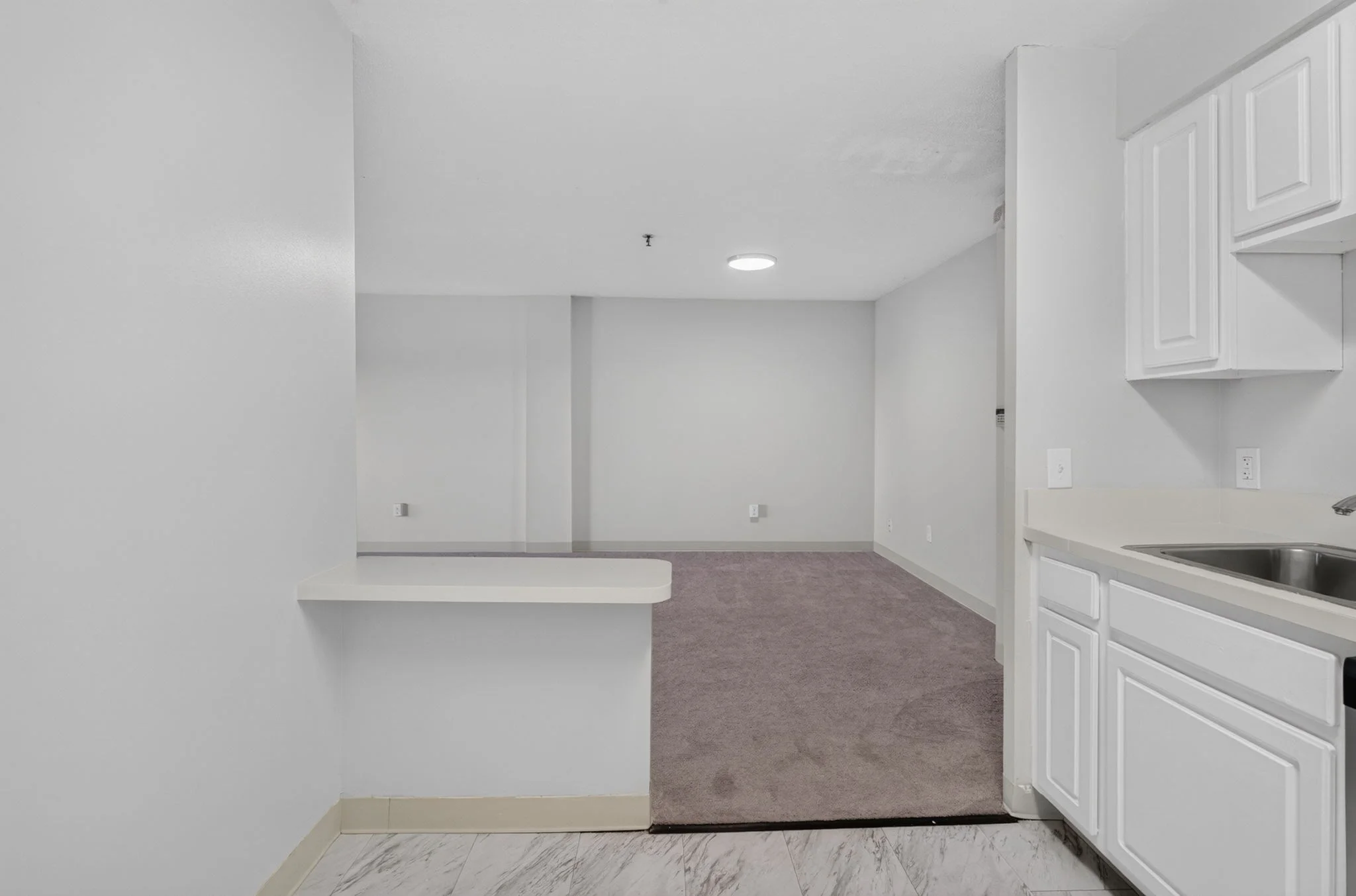 1 bed, 1 bath apartment for rent at 99 Florence St Unit 905, Malden — photo 27 of 33