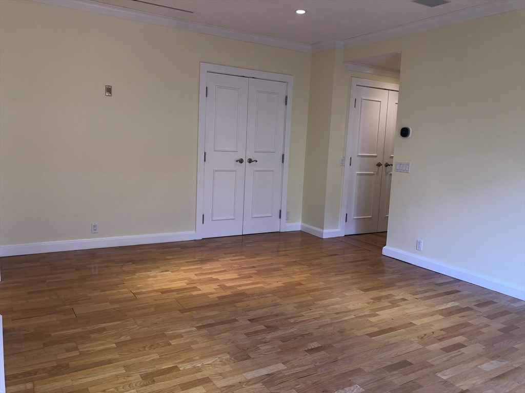 2 bed, 2 bath apartment for rent at 99 Florence Unit 1D bldg 10, Newton — photo 6 of 28