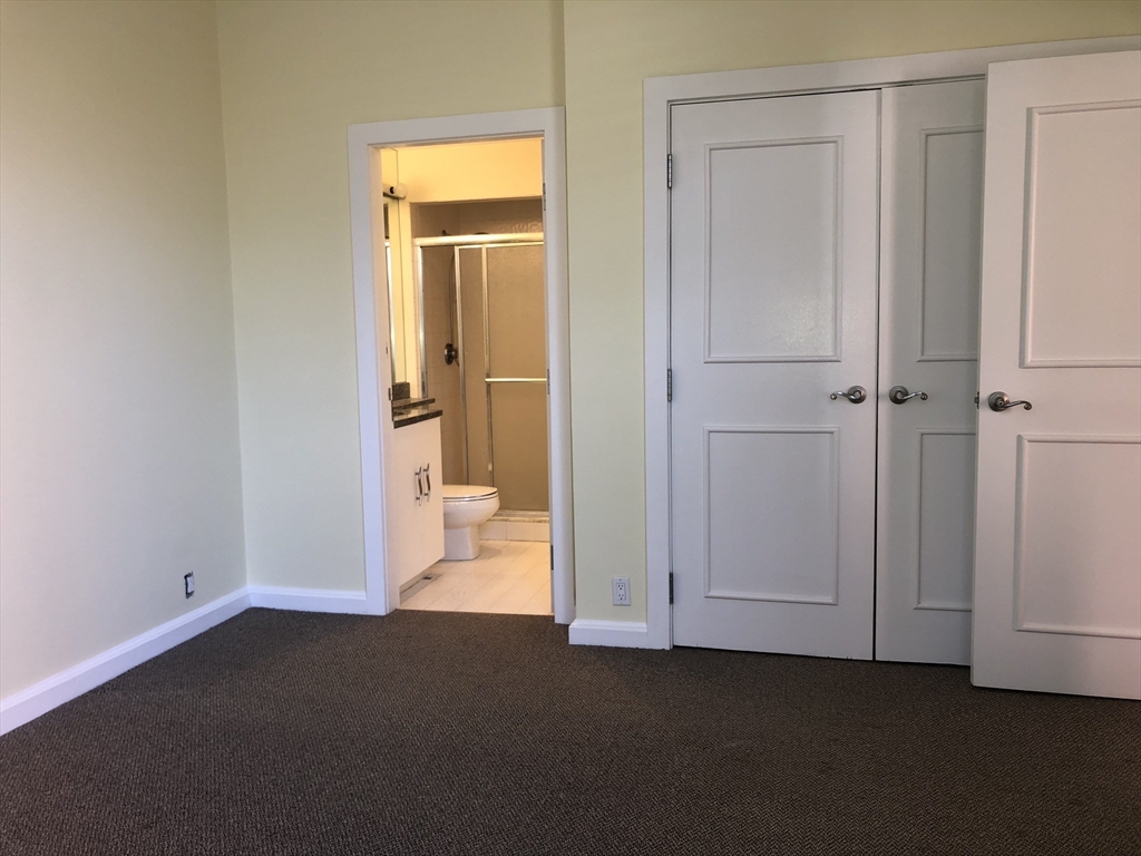 2 bed, 2 bath apartment for rent at 99 Florence Unit 1D bldg 10, Newton — photo 11 of 28