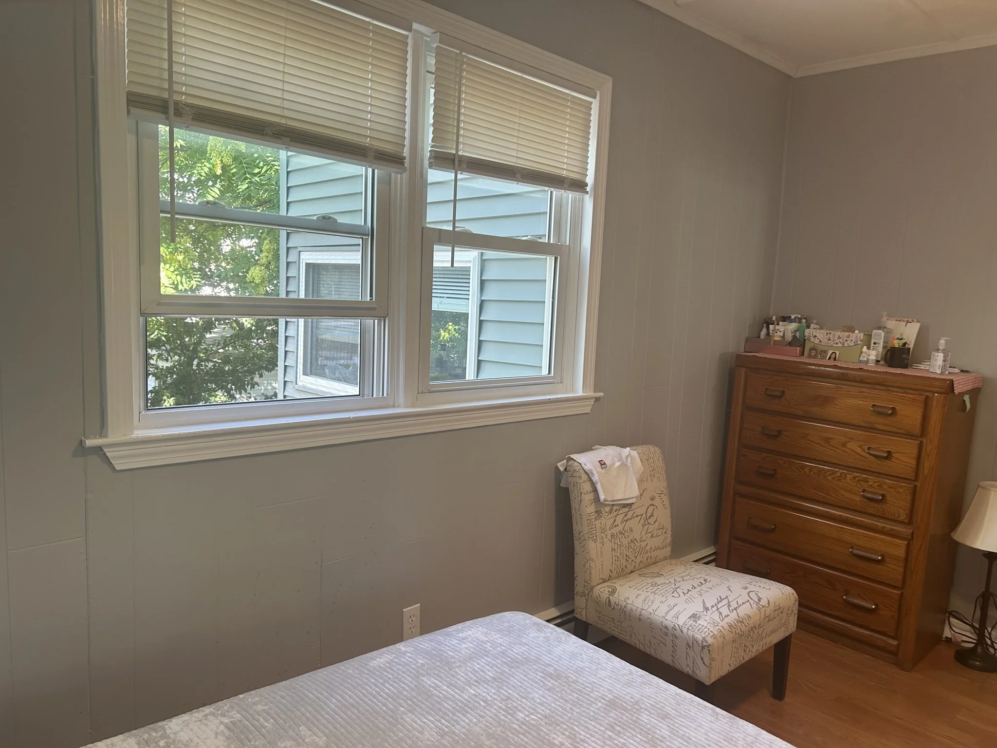 4 bed, 2 bath apartment for rent at 99 Franklin St Unit 2, East Somerville — photo 8 of 11