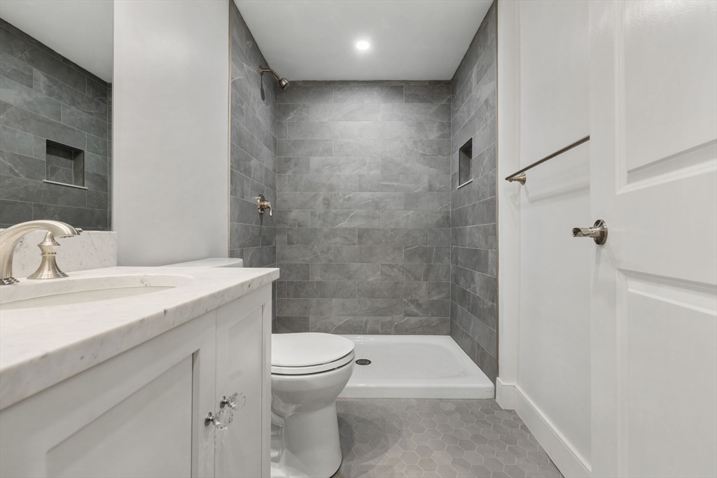 2 bed, 2 bath apartment for rent at 99 Fulton St Unit 4-4, North End — photo 11 of 20