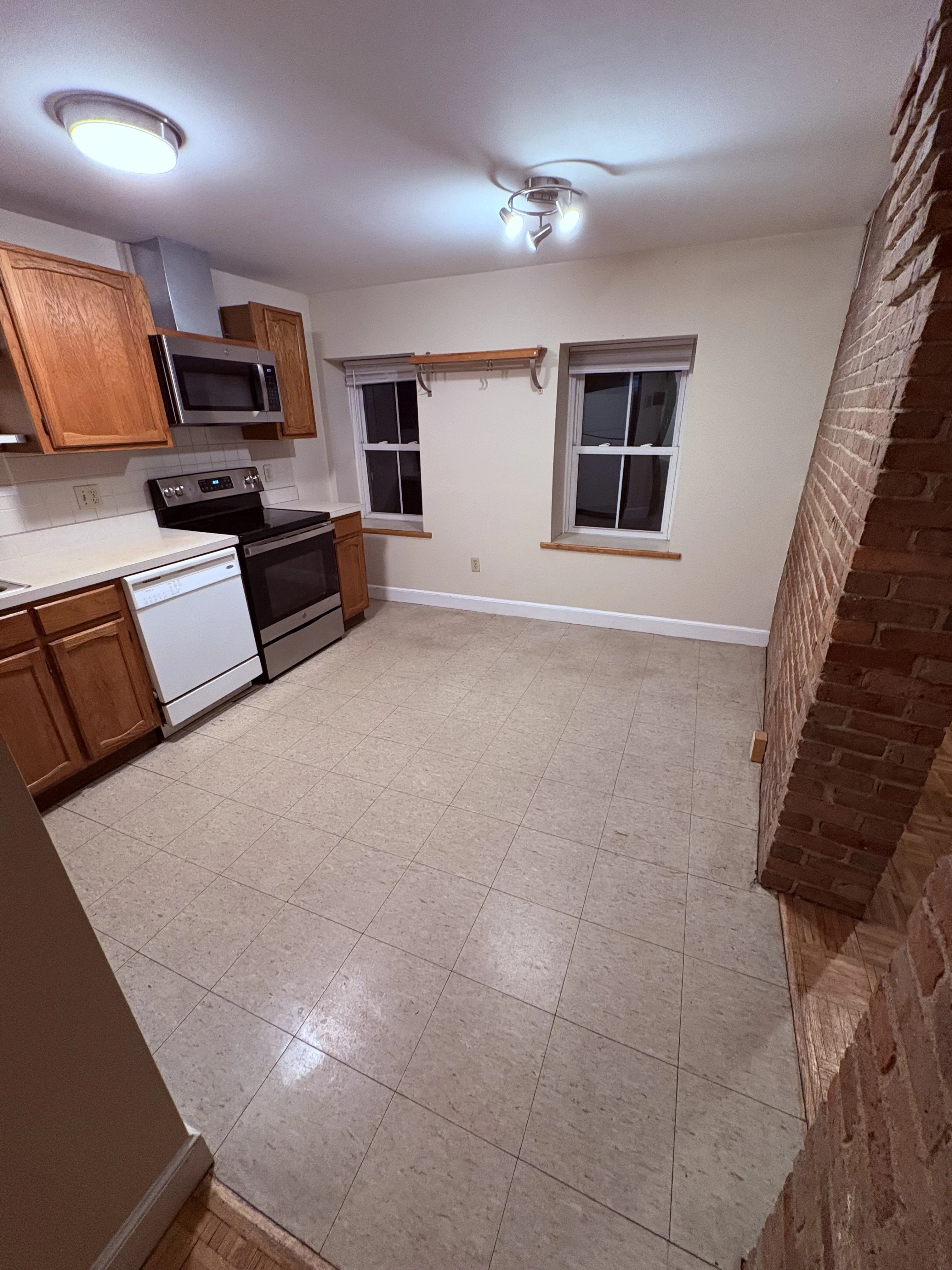 1 bed, 1 bath apartment for rent at 99 Fulton St Unit 4-5, North End — photo 14 of 19