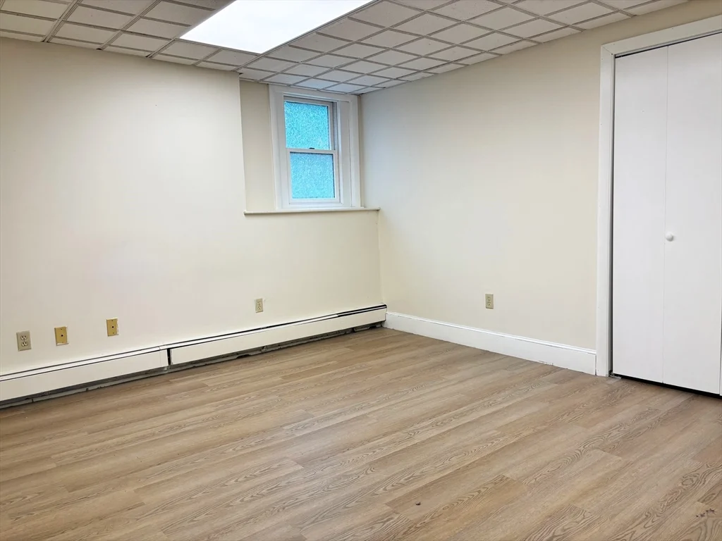 2 bed, 1 bath apartment for rent at 99 Garfield Ave Unit B, Woburn — photo 6 of 13