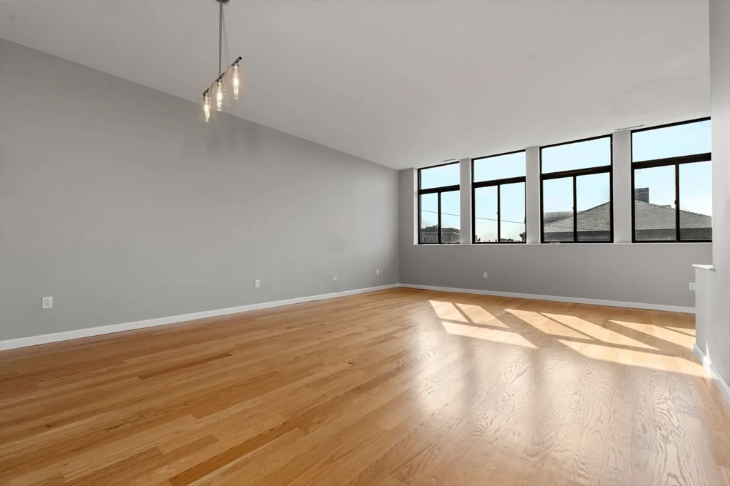 2 bed, 1.5 bath apartment for rent at 99 Gove St Unit 11-, East Boston — photo 2 of 21