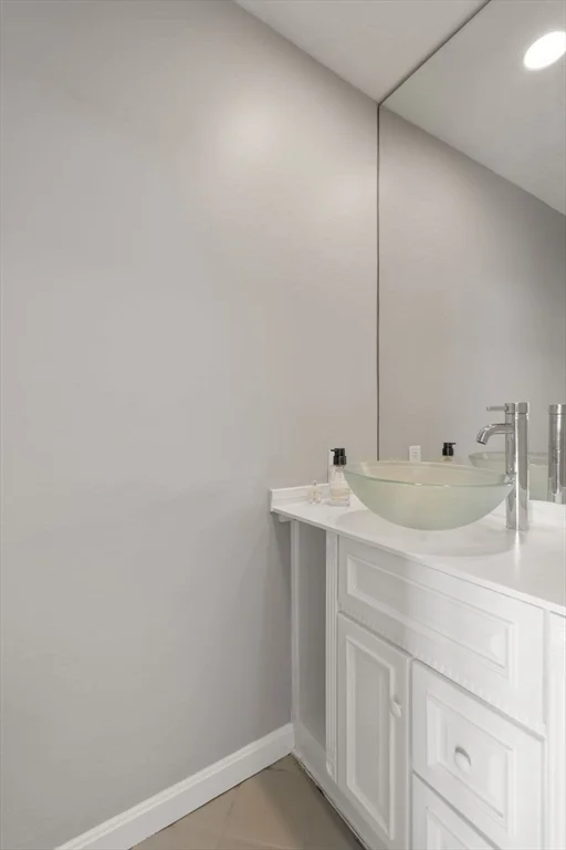 2 bed, 1.5 bath apartment for rent at 99 Gove St Unit 11-, East Boston — photo 9 of 21