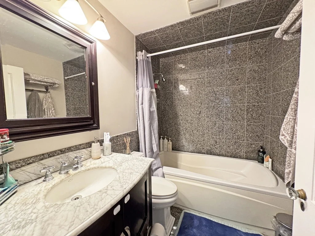 4 bed, 2 bath apartment for rent at 99 Hancock St, Auburndale — photo 13 of 19