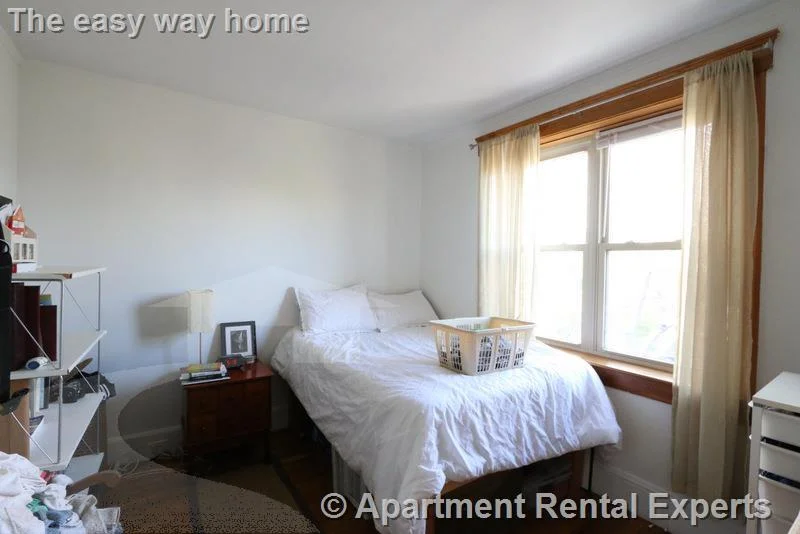 1 bed, 1 bath apartment for rent at 99 Hancock St Unit 10, Central Square — photo 4 of 15