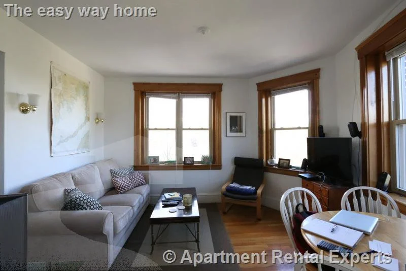 1 bed, 1 bath apartment for rent at 99 Hancock St Unit 10, Central Square — photo 1 of 15