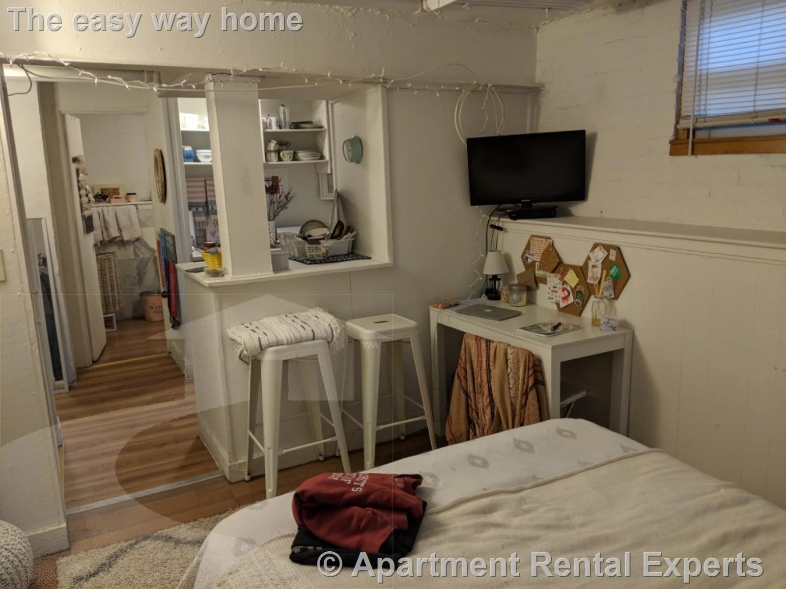 Studio bed, 1 bath apartment for rent at 99 Hancock St Unit B2, Central Square — photo 1 of 6