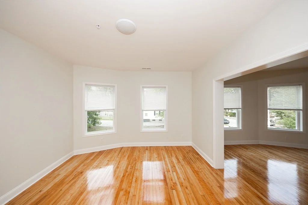 3 bed, 1 bath apartment for rent at 99 June St Unit 2, Worcester — photo 14 of 17