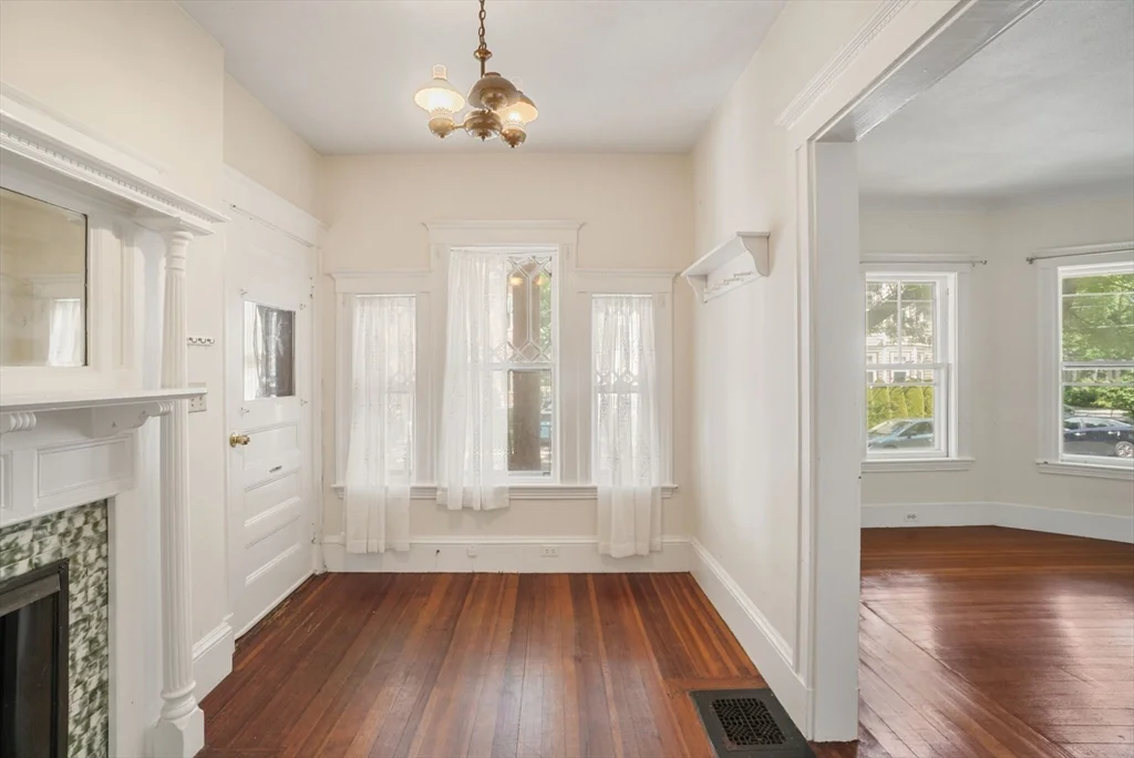 3 bed, 1 bath apartment for rent at 99 Kidder Ave Unit 1, Somerville — photo 5 of 21