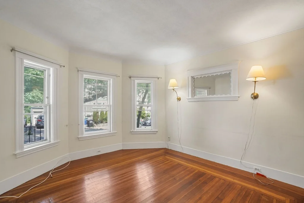 3 bed, 1 bath apartment for rent at 99 Kidder Ave Unit 1, Somerville — photo 6 of 21