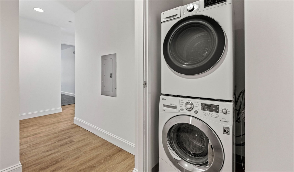 2 bed, 2 bath apartment for rent at 99 Kneeland St Unit 1208, Chinatown — photo 7 of 15
